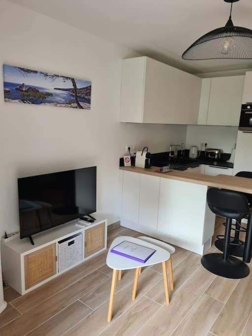 T2 Neuf, Parking Prive,Acces Mer Bandol Esterno foto